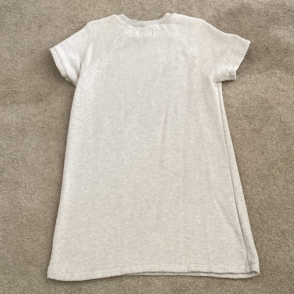 Gray Short Sleeve T-Shirt madewell small - Picture 4 of 5